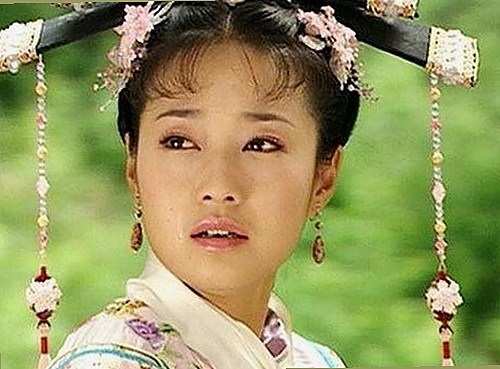 课堂上的“吃瓜”小秘密：学生们的传纸条娱乐时光揭秘🍉